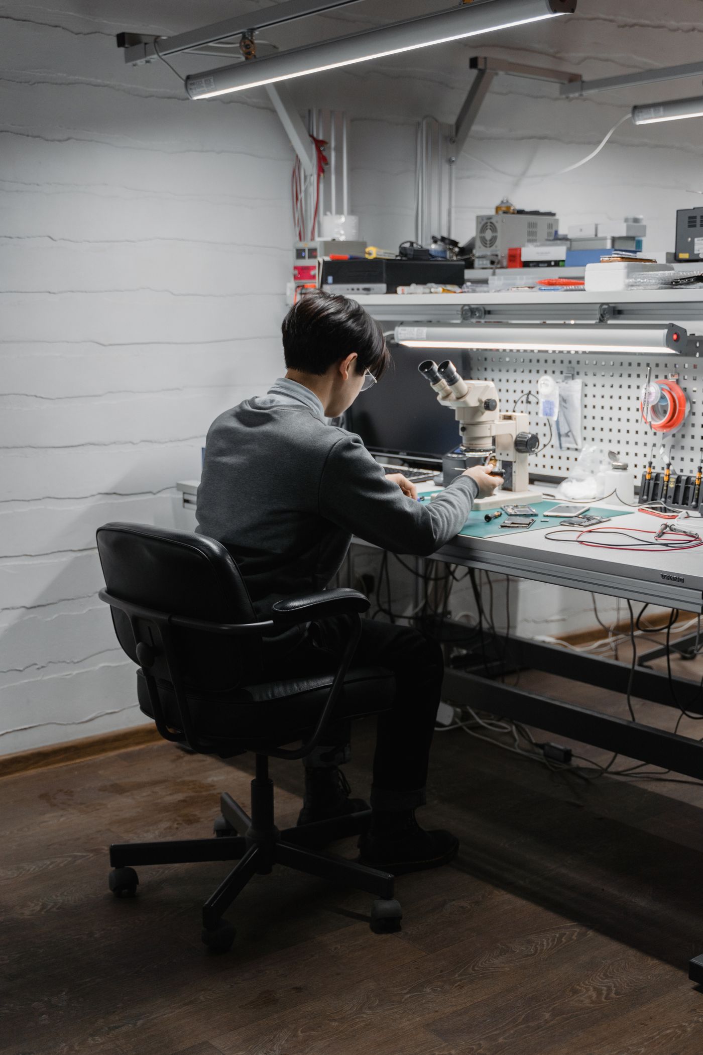 Wilko Tech repair workbench